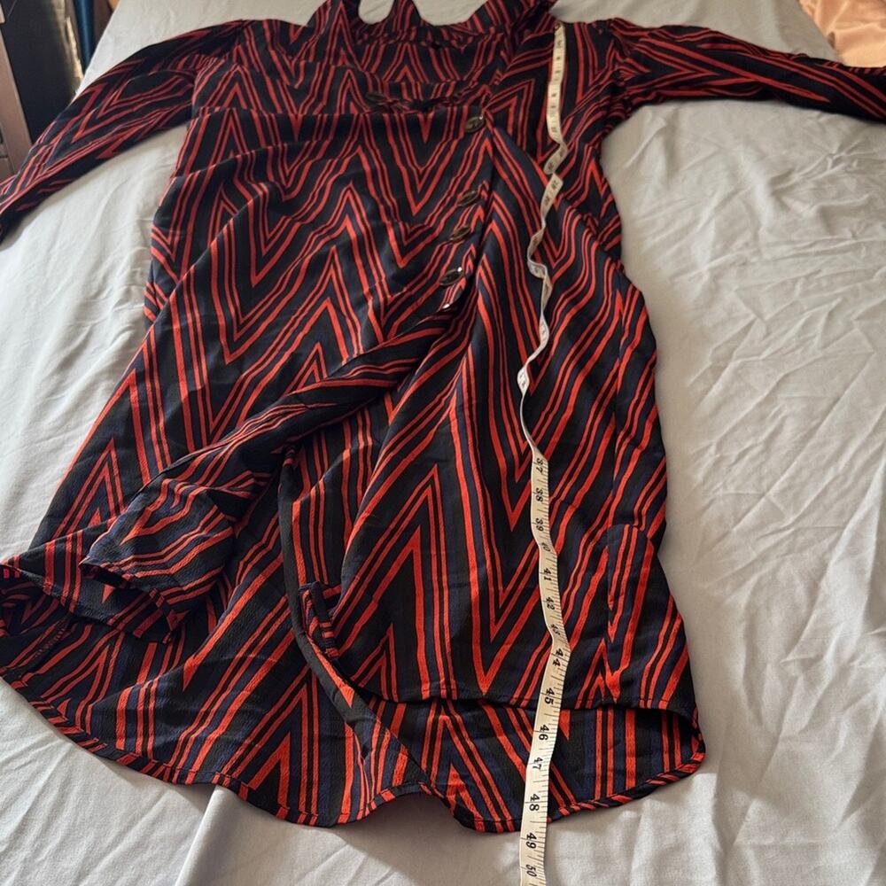 Top Shop | Blue and Red Chevron Button Front Midi Dress Size 6 - Picture 13 of 13